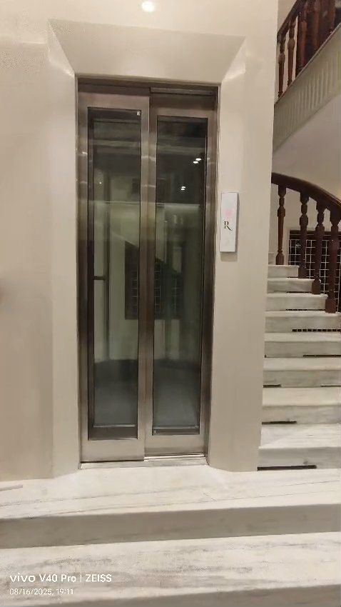 Automatic Telescopic Landing Door Operation